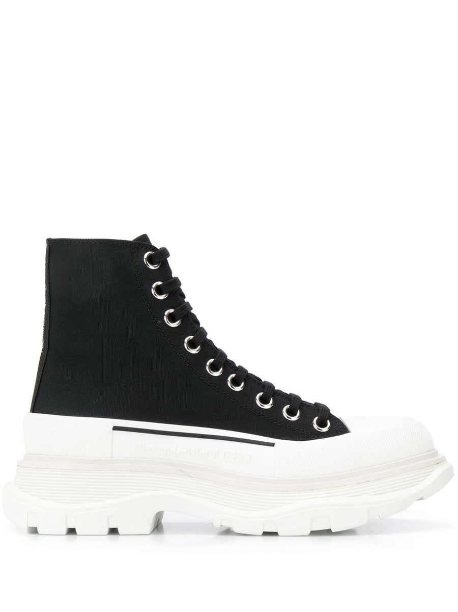 Alexander McQueen Tread Slick Boots For Women With Lace Up Ankle Silhouette And Bold Platform Rubber Sole