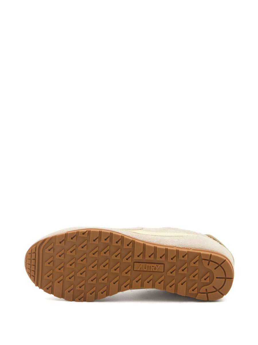 Autry Windspin Low Sneakers For Women Beige Suede Leather Versatile Lace Up With Padded Ankle And Branded Heel Counter