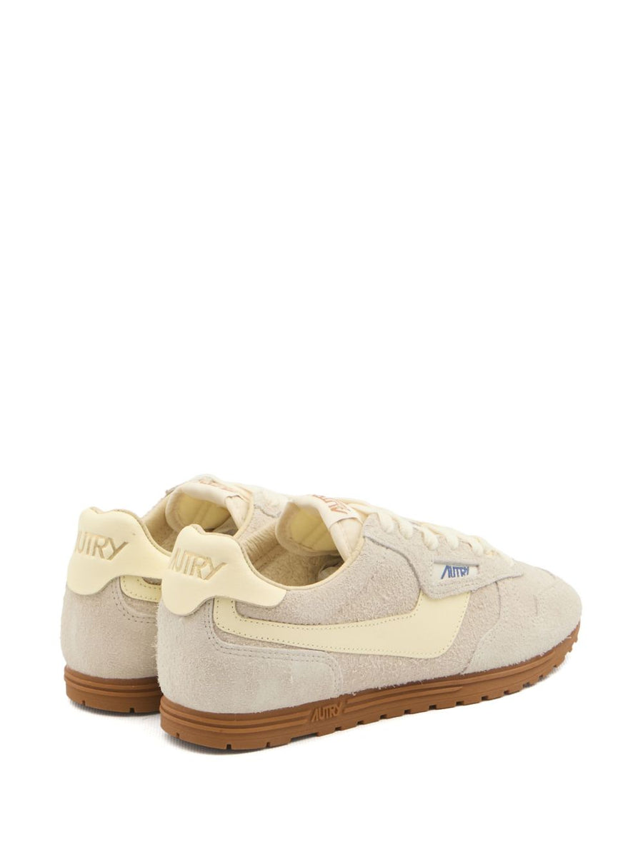 Autry Windspin Low Sneakers For Women Beige Suede Leather Versatile Lace Up With Padded Ankle And Branded Heel Counter