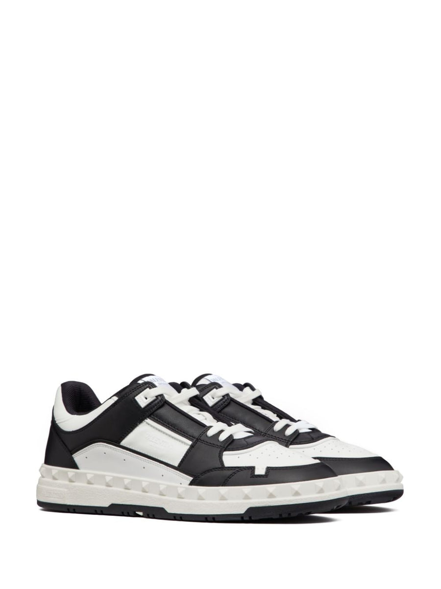 Valentino Garavani Freedots Low Top Sneaker Calfskin Leather Upper For Men Luxury Everyday Comfort