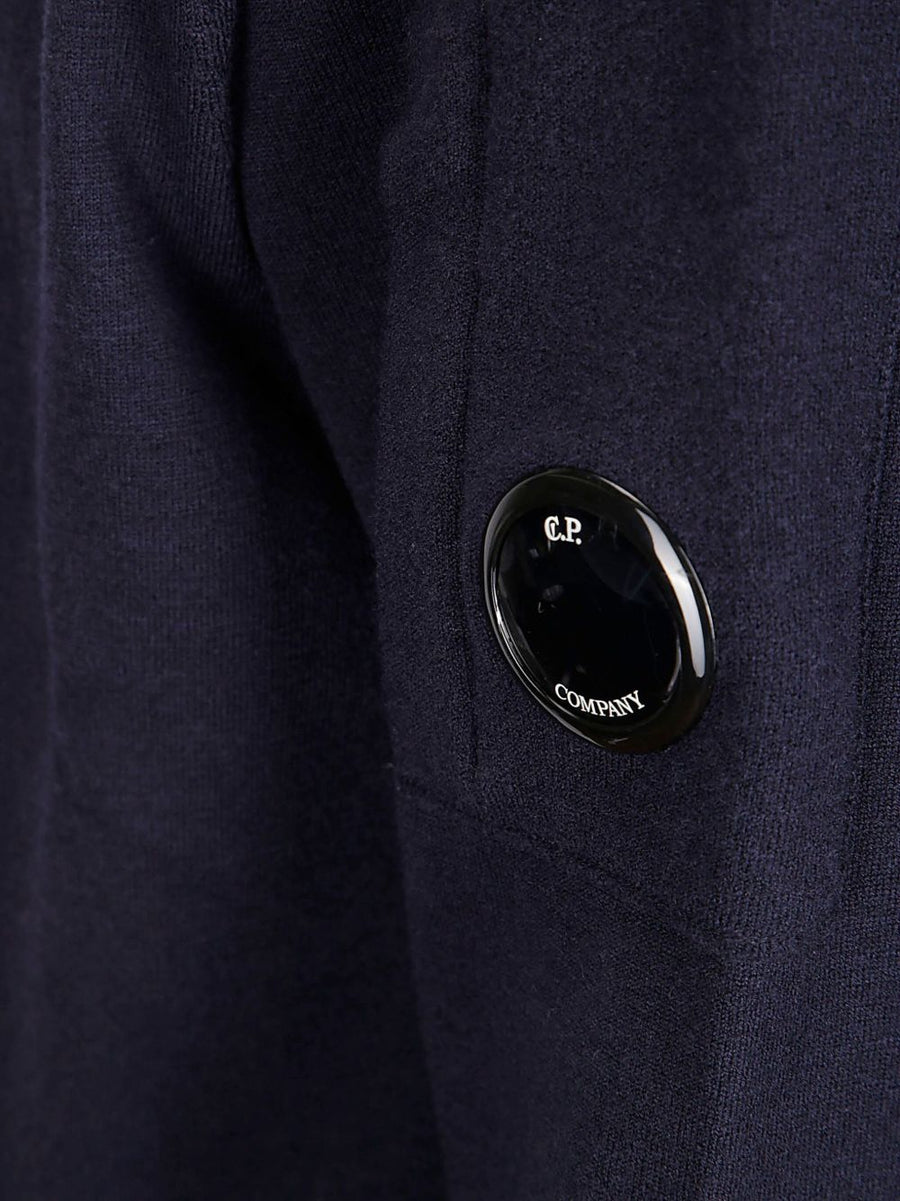 CP Company Logo Crewneck Sweater For Men In Dark Blue Cotton With Lens Detail And Sleeve Pocket