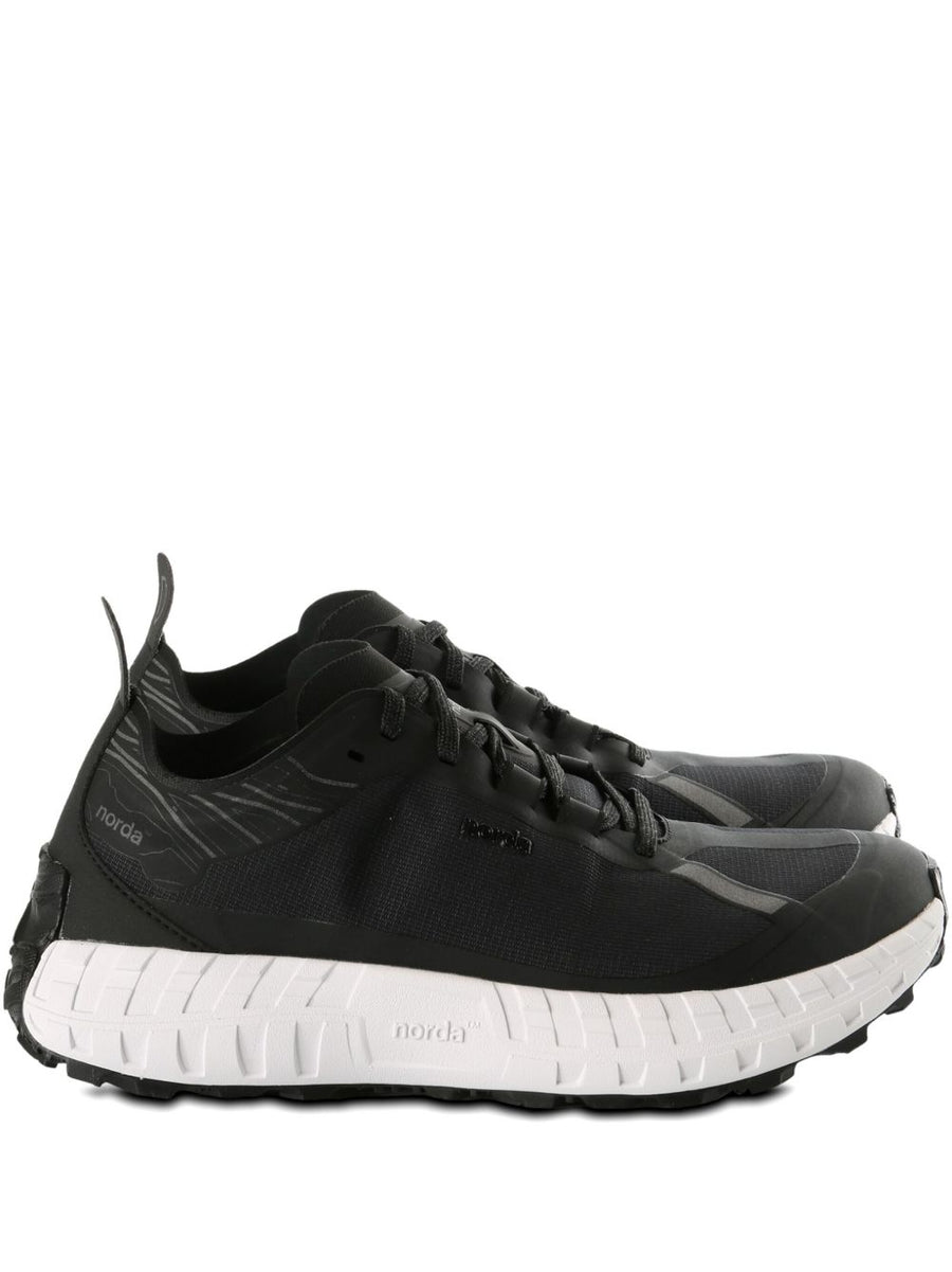 Norda 001A sneakers