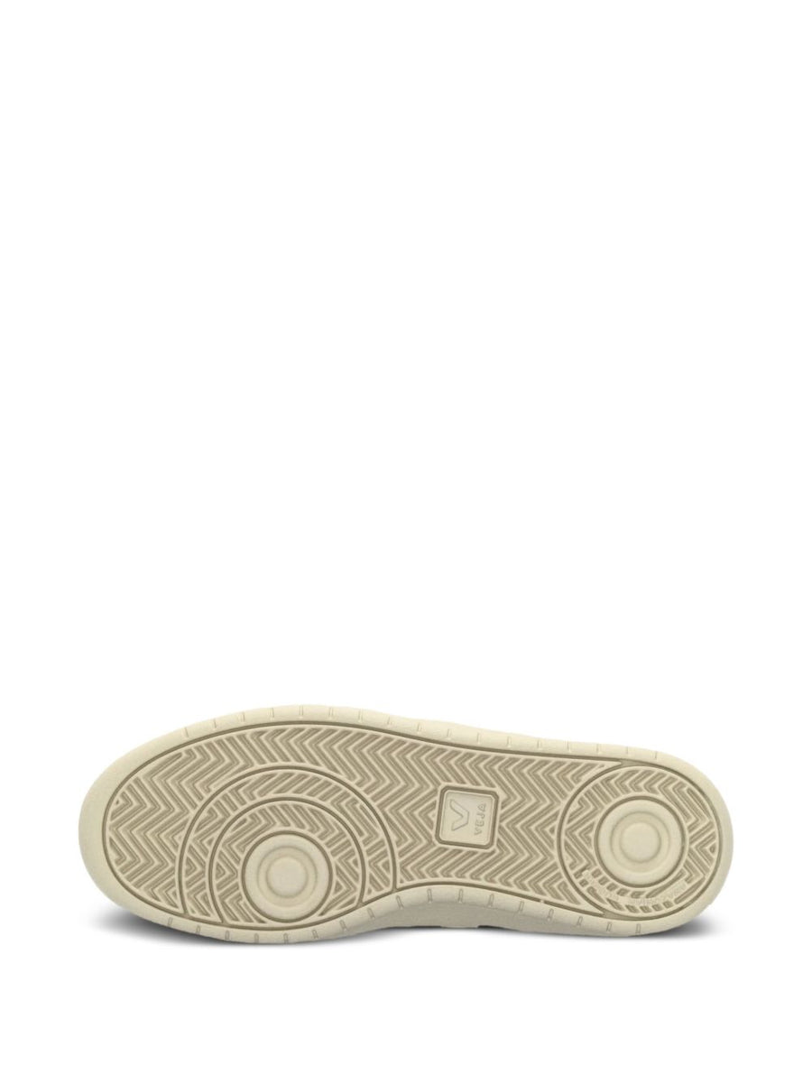 Veja V-90 Sneakers For Women Premium Suede And Organic Leather Beige Upper Minimalist Everyday Wear
