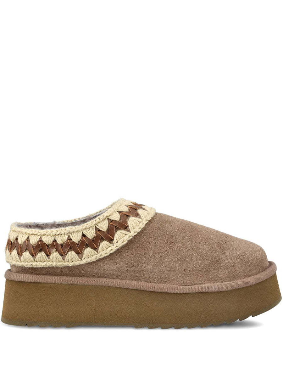 Mou Platform Clog Grey Suede Slip On Sandals With Crochet Detailing For Women 4cm Heel Effortless Chic