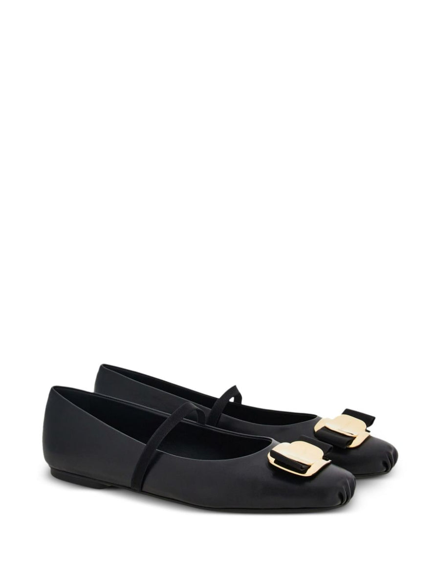 Ferragamo Vara Plate Ballet Flat Black Lambskin Bow Detail For Women Luxury Flat Shoes
