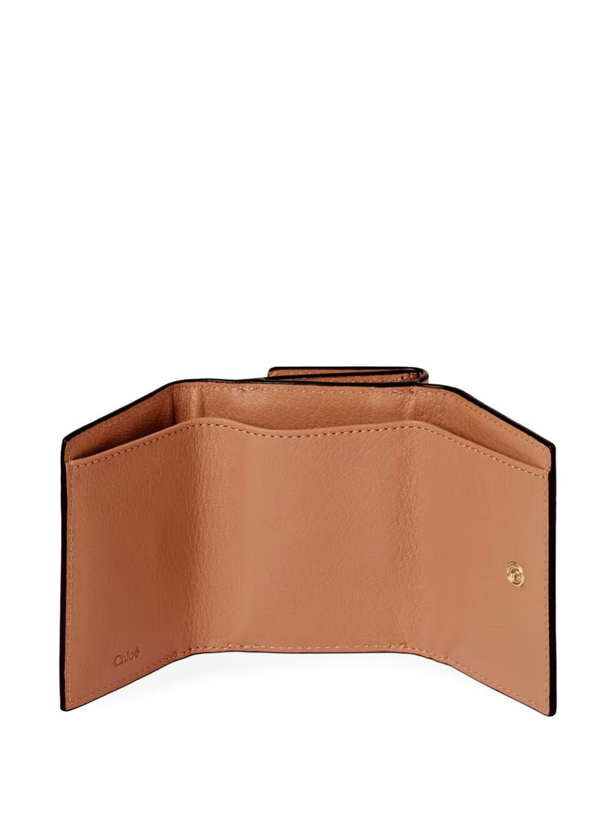 Chloé Paddington Leather Wallet For Women Brown Grained Leather Gold Hardware Compact Luxury
