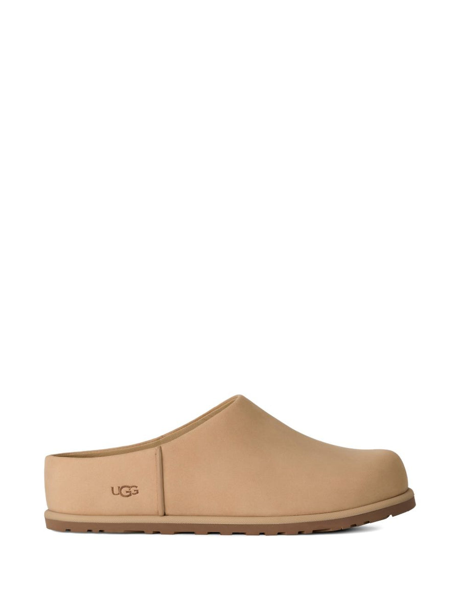 UGG Otzo Clogs For Women Beige Calf Leather SlipOn Sandals With Ridged Sole For Everyday Comfort