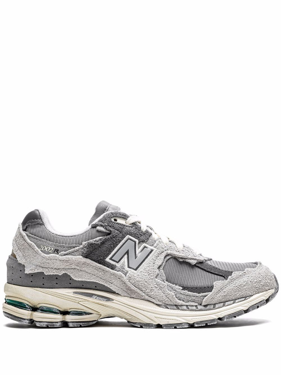 New Balance 2002R Sneakers for Men Grey Suede with Cushioned Comfort and Side Logo Patch