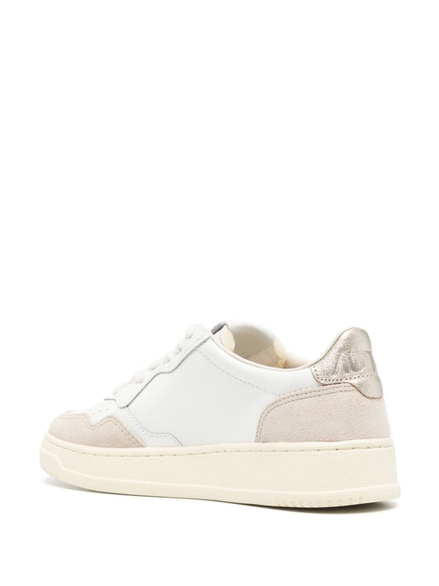 Autry Medalist Low Leather Sneakers For Women With Everyday Comfort And Gold Detail