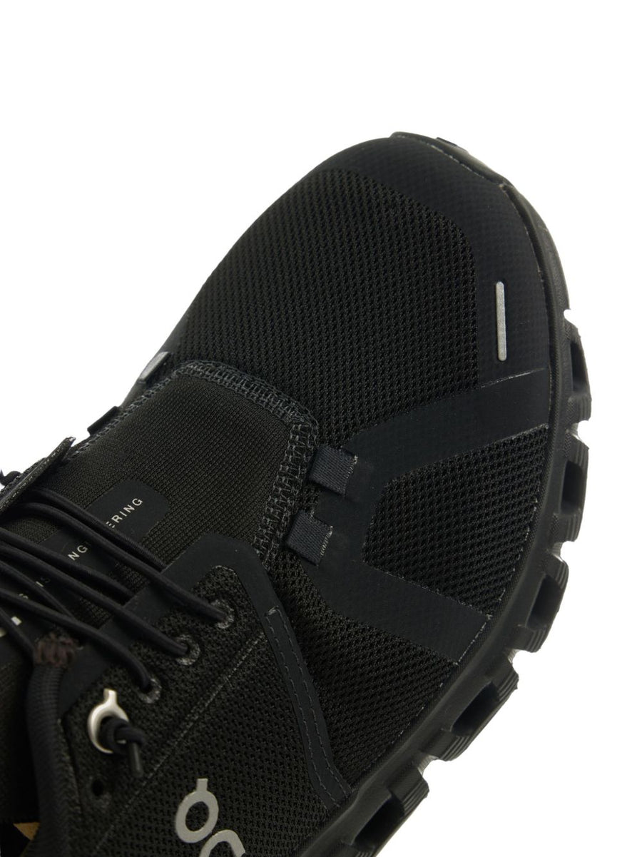 On Cloud 6 Sneakers For Women Black With Cushioned CloudTec Comfort For All Day Wear
