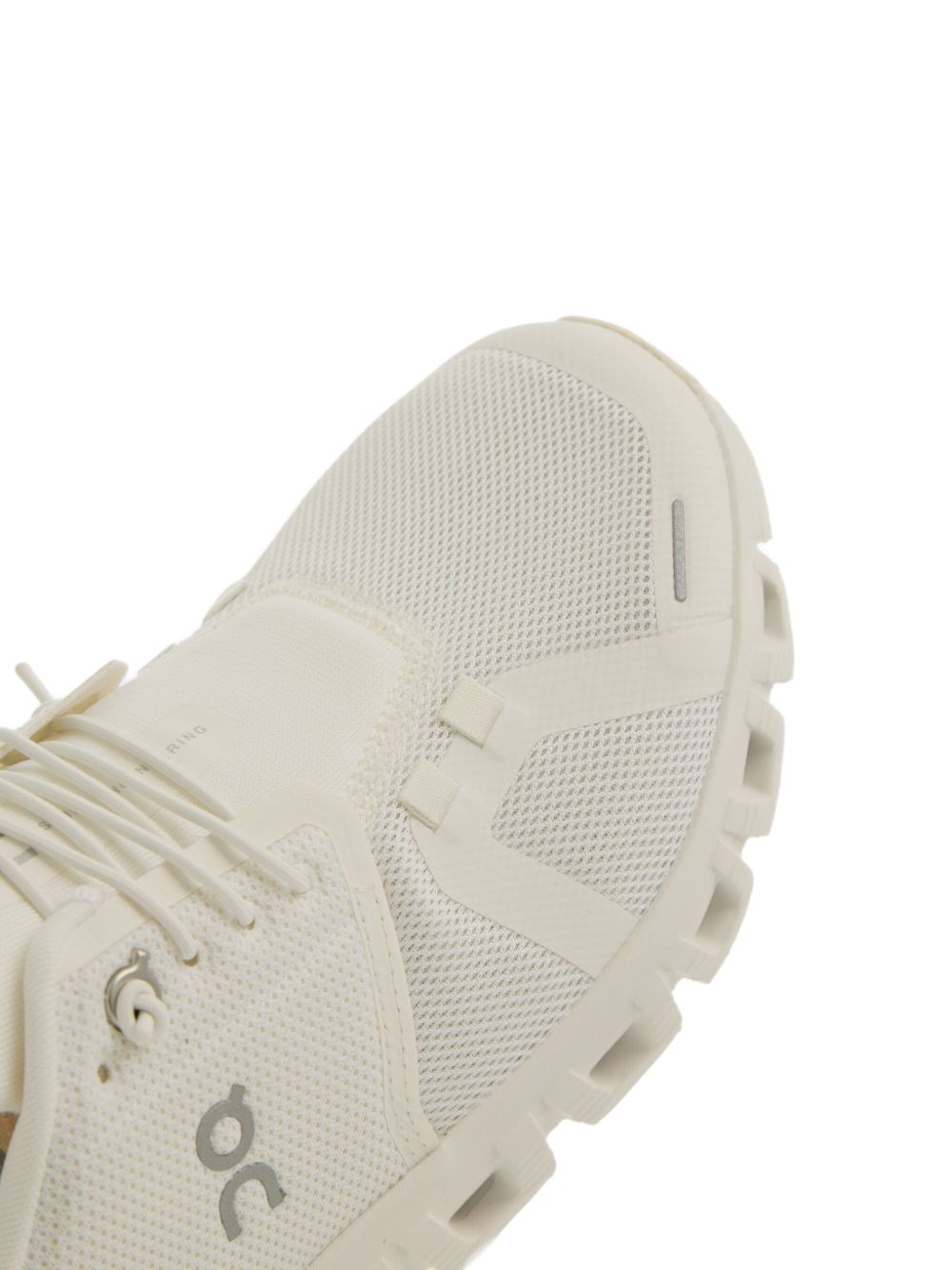 ON Cloud 6 Sneakers