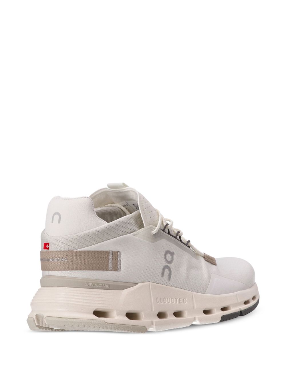 ON Cloudnova 2 Sneakers