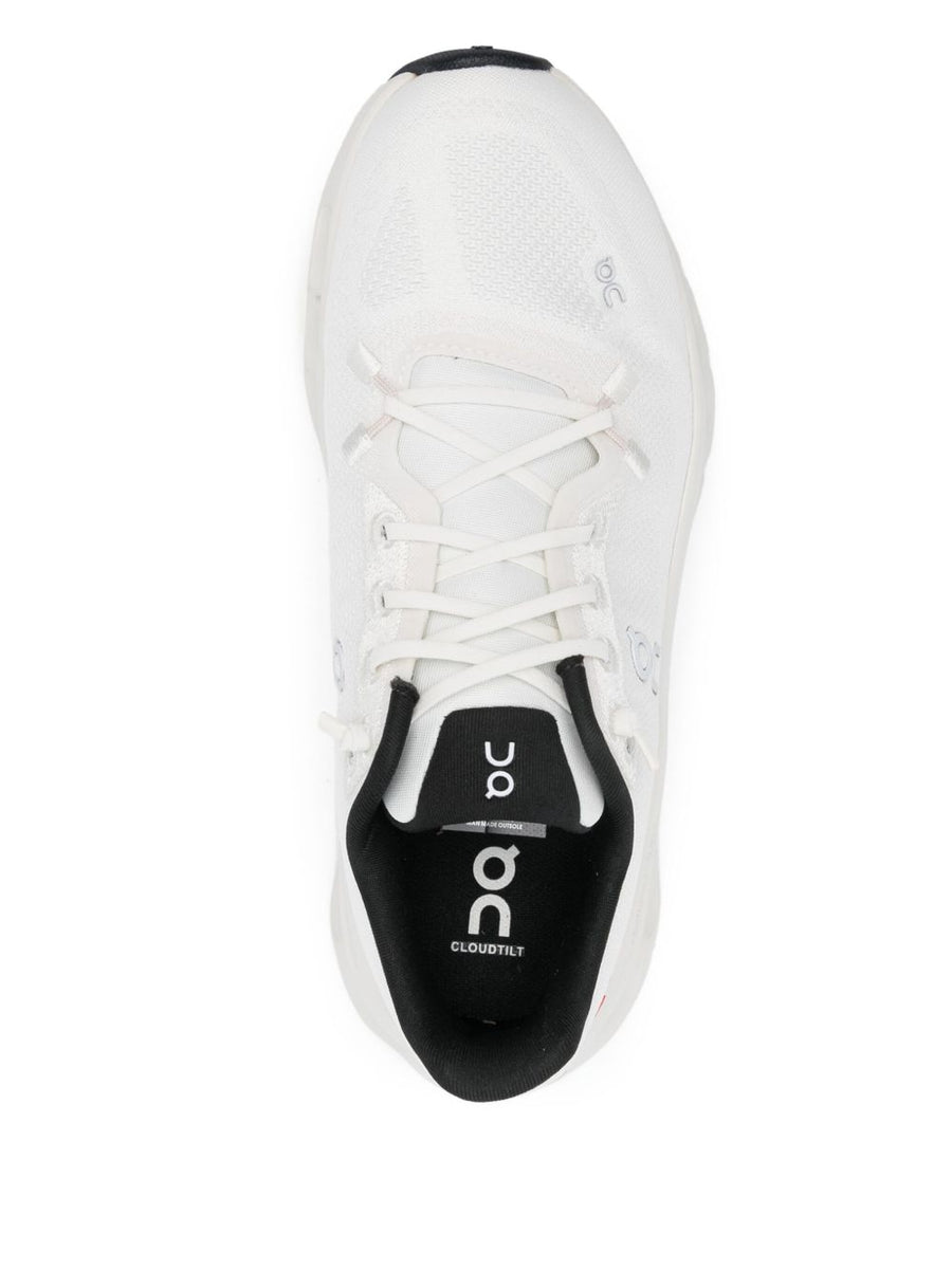 ON Sneakers WHITE