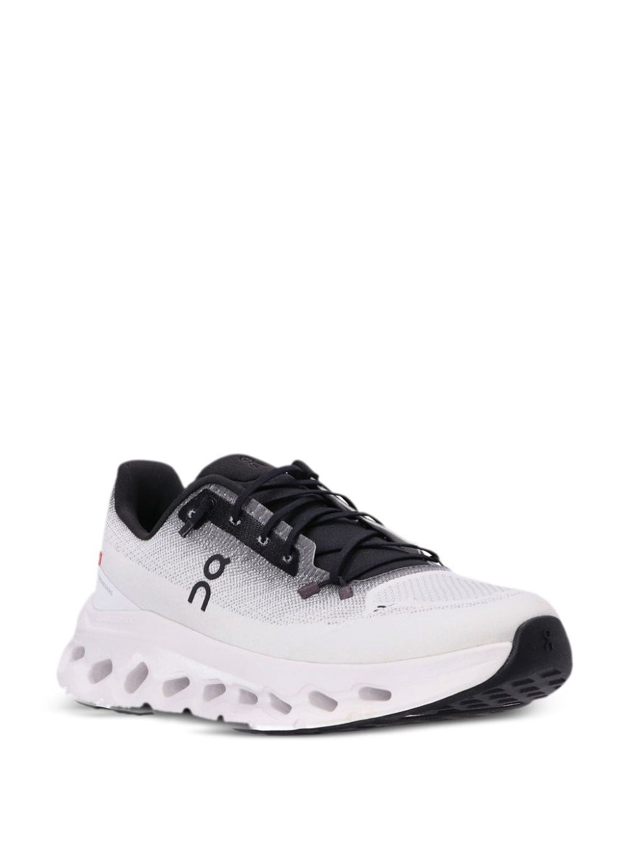 ON Sneakers WHITE