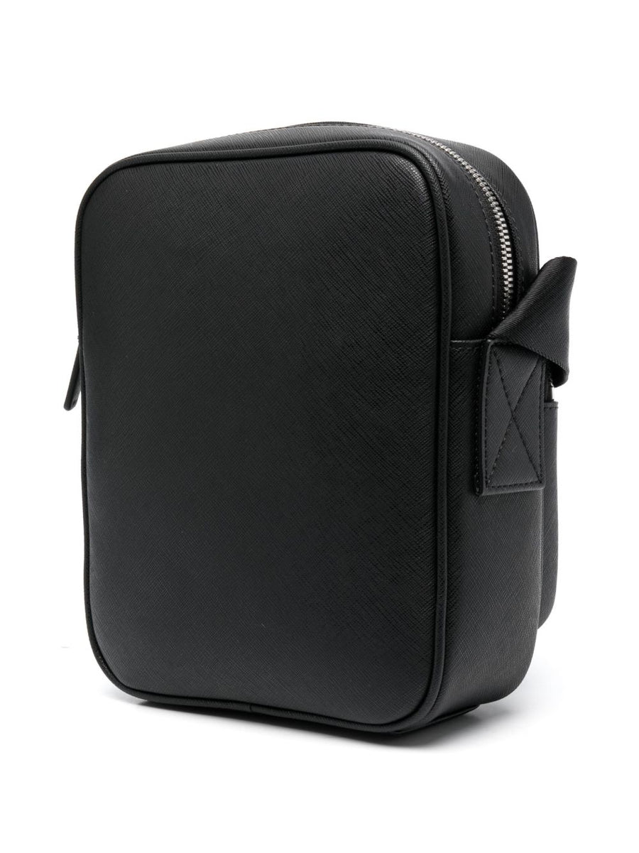 Emporio Armani Bags.. BLACK