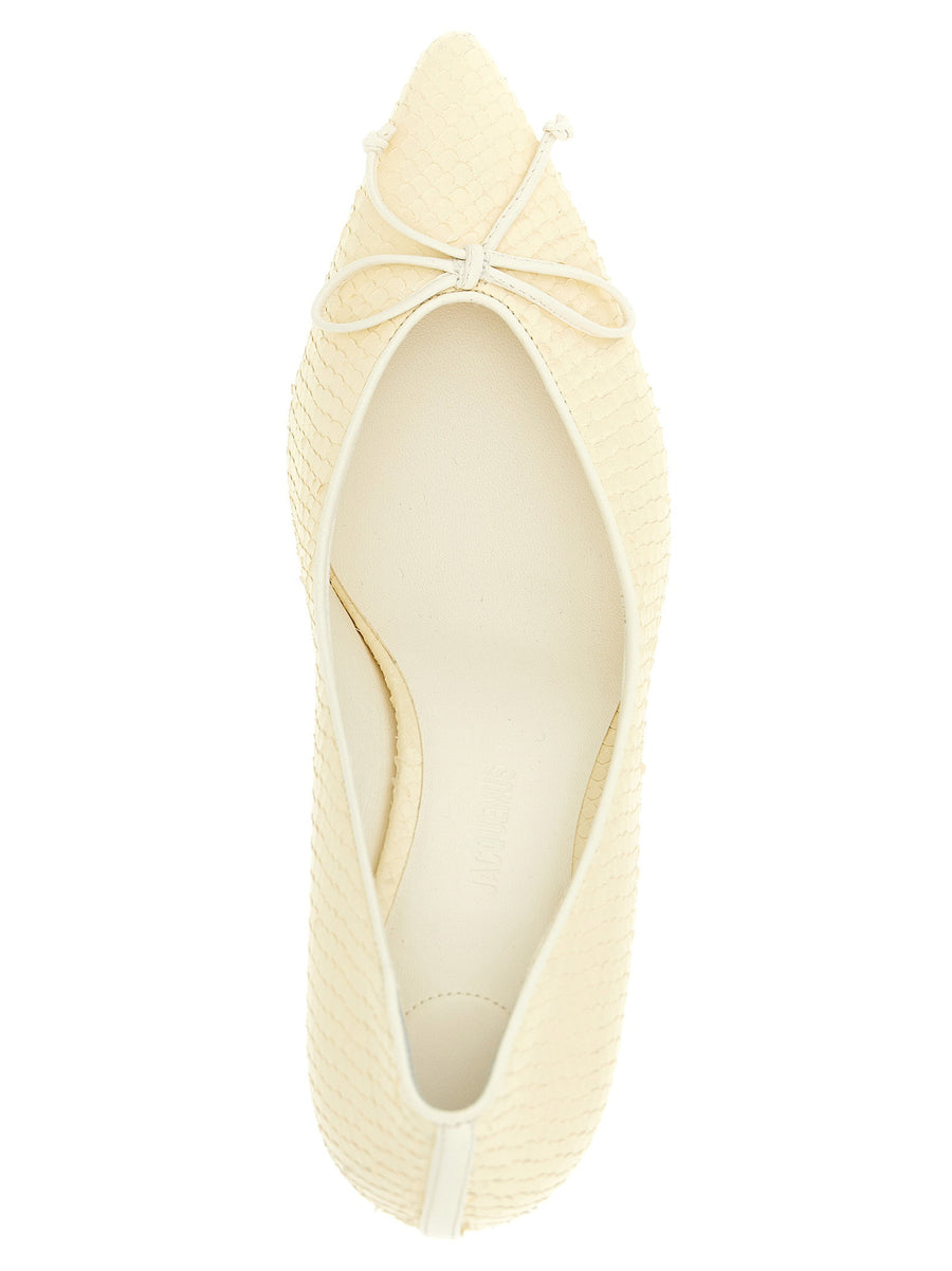 Jacquemus Les Escarpins Tourni Beige Calfskin Leather Pumps With Front Bow