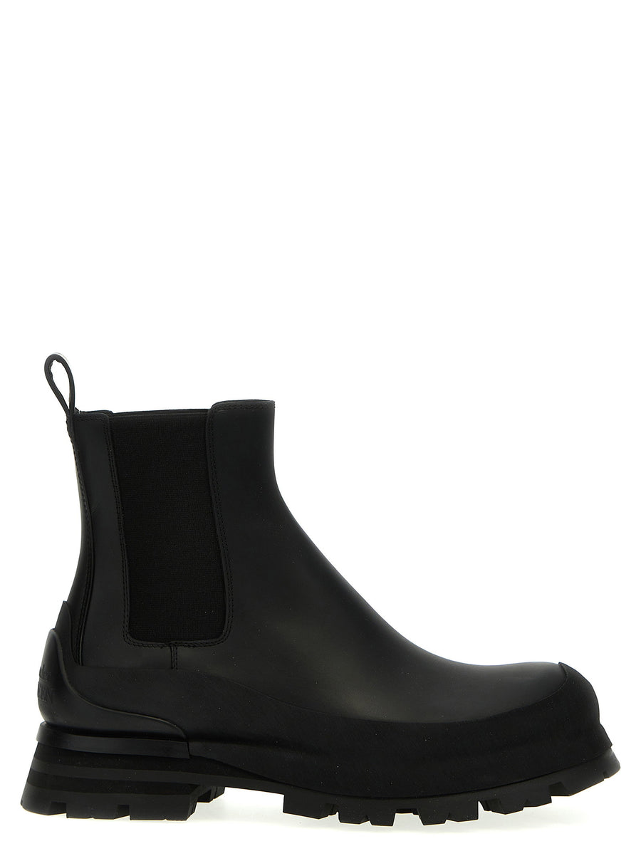 Alexander McQueen Wander Ankle Boots For Men Black Leather With Side Elastic And Durable Rubber Sole For City Life