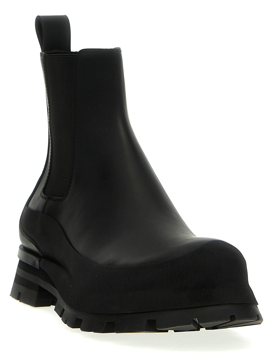 Alexander McQueen Wander Ankle Boots For Men Black Leather With Side Elastic And Durable Rubber Sole For City Life