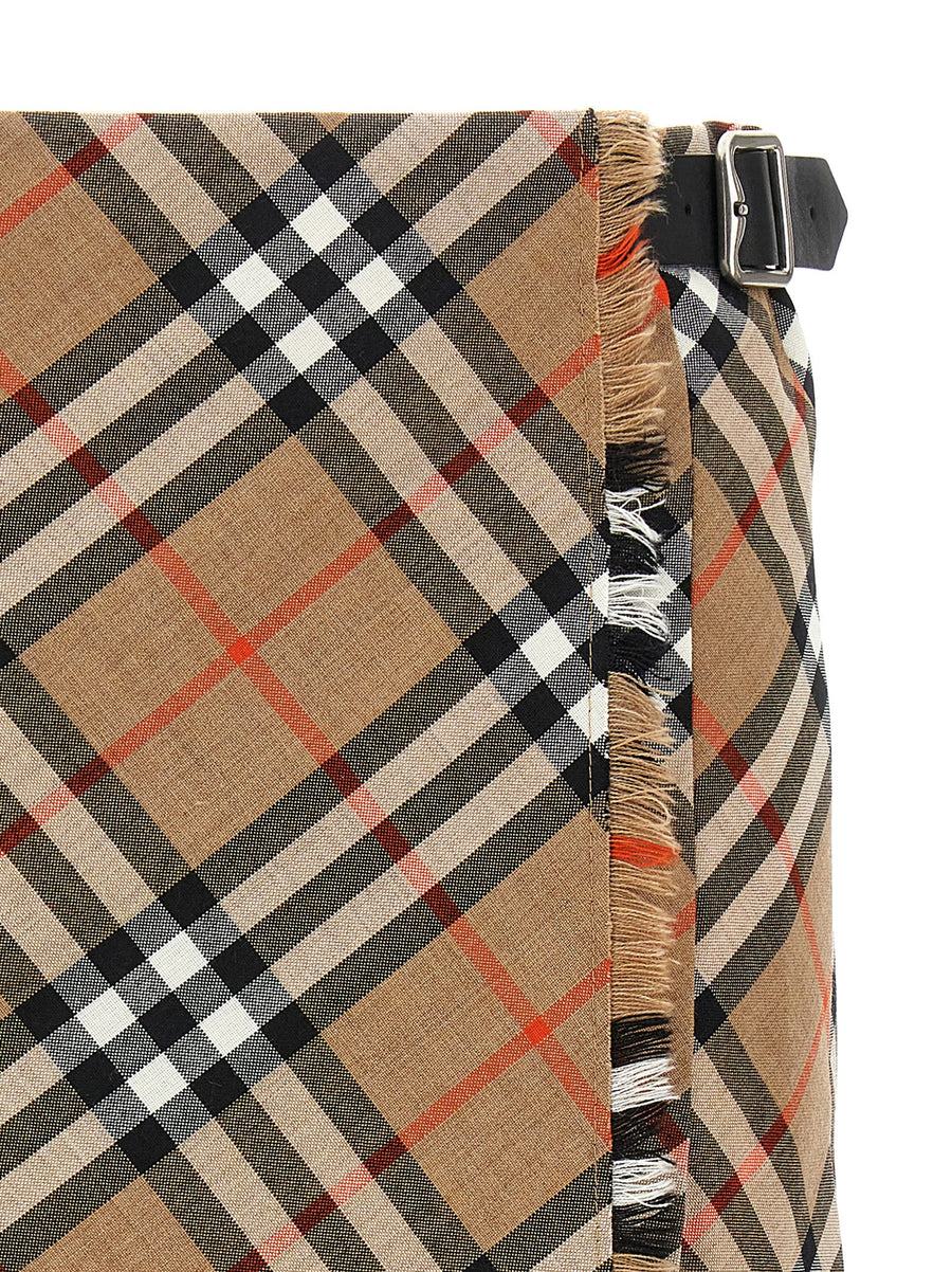 Burberry Kilt Skirt Premium Wool Blend Checkered Mini Tailored for Women City Ready
