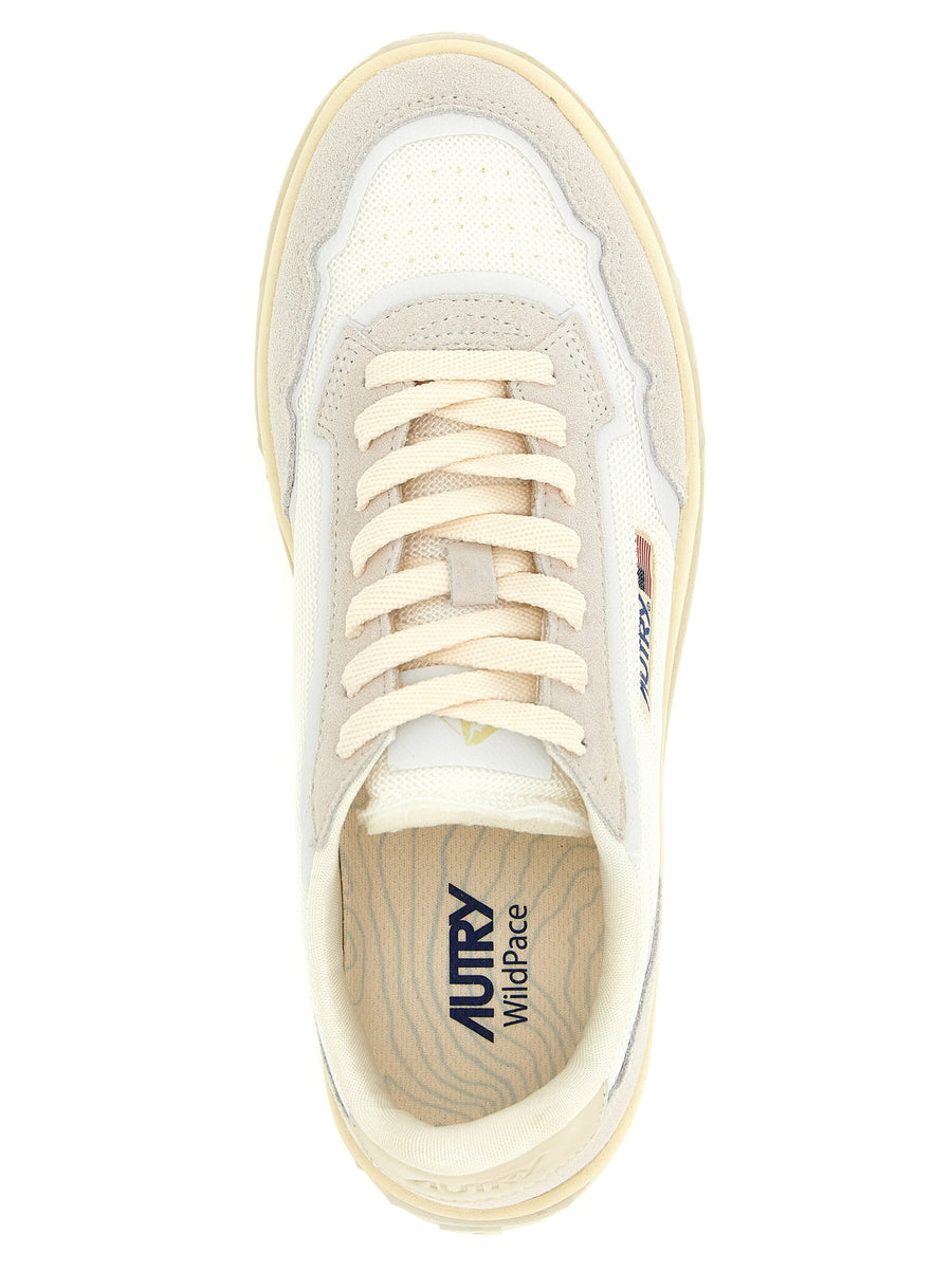 Autry Wildpace Low Sneakers For Men Durable Gray Ripstop And Suede Cordura Upper For Versatile Daily Wear