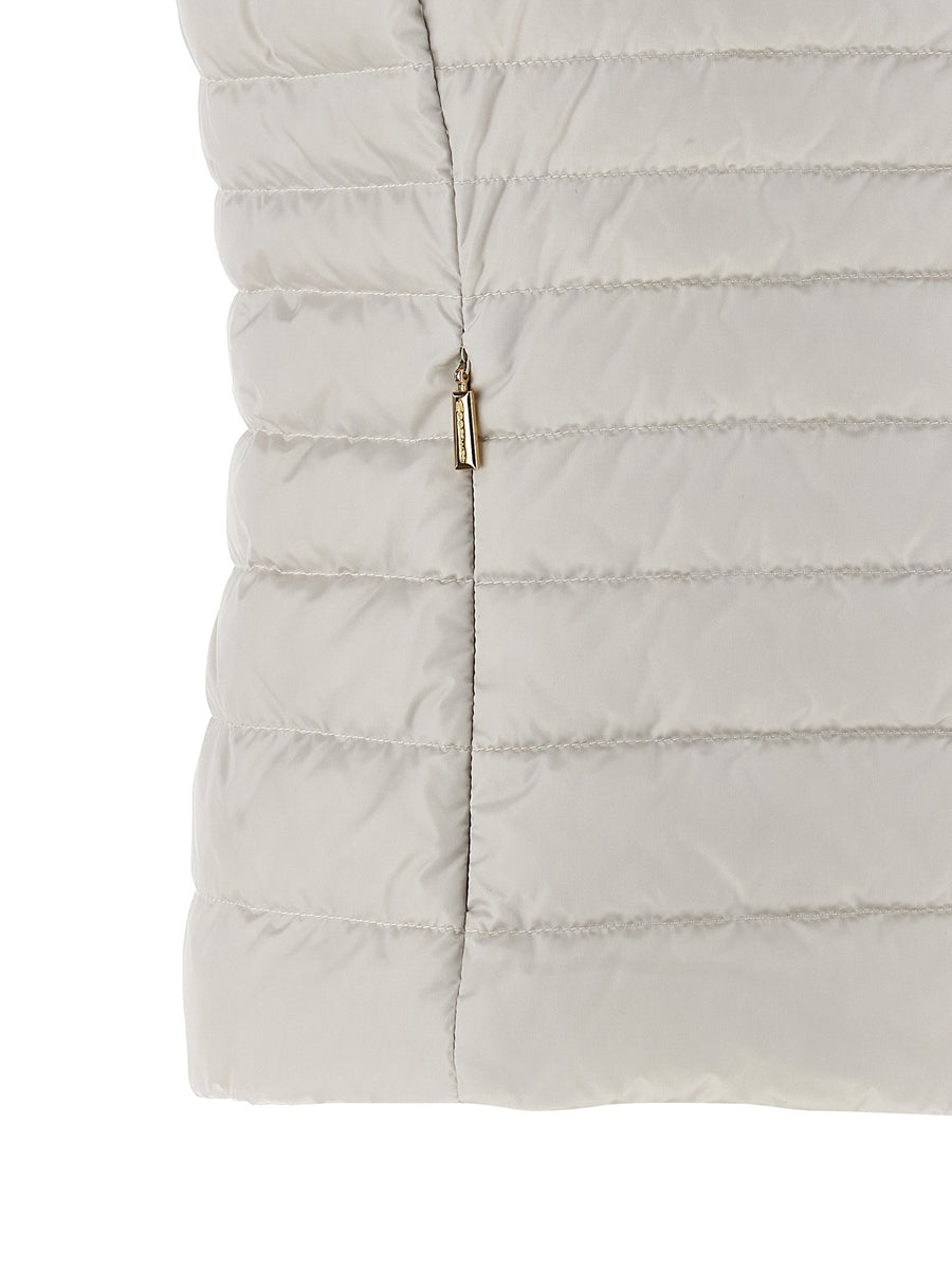 Moorer Villan Vest for Women Insulated Beige Quilted Vest with Goose Feather Padding and Removable Hood