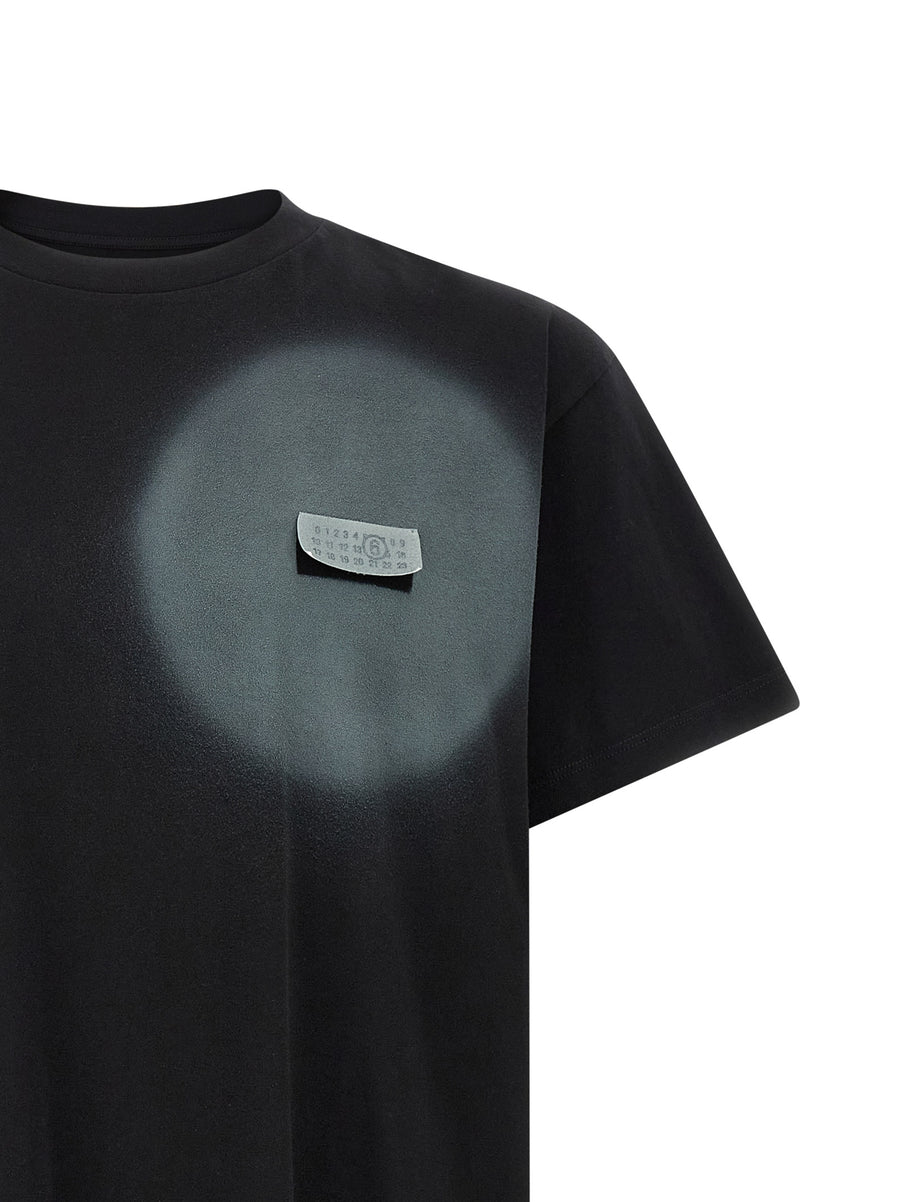Mm6 Maison Margiela Numeric Signature Spray T Shirt For Men Black Cotton Jersey Top With Spray Detail Luxury